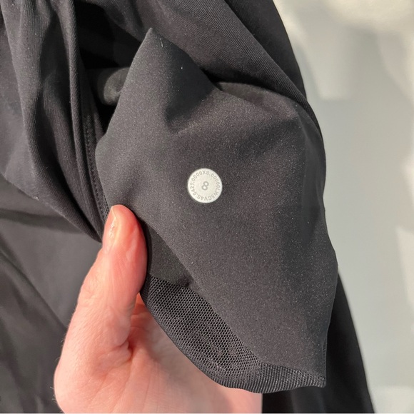 Lululemon Keep Moving Jogger Black size 8 - Picture 8 of 12